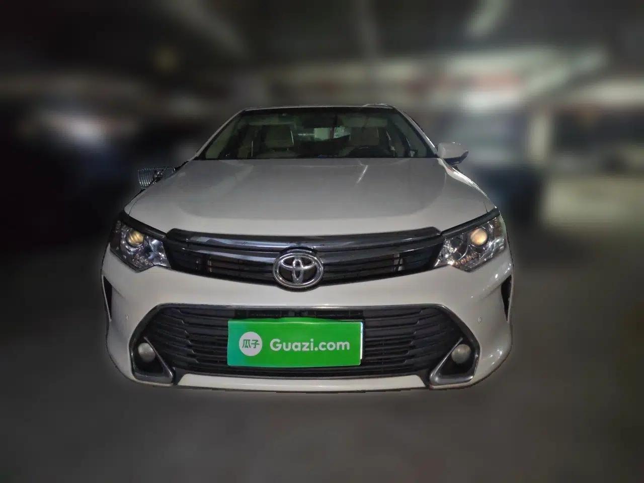 Toyota Camry 2015 2.0G Premier Edition — миниатюра 2