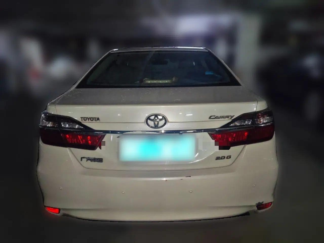 Toyota Camry 2015 2.0G Premier Edition — миниатюра 5