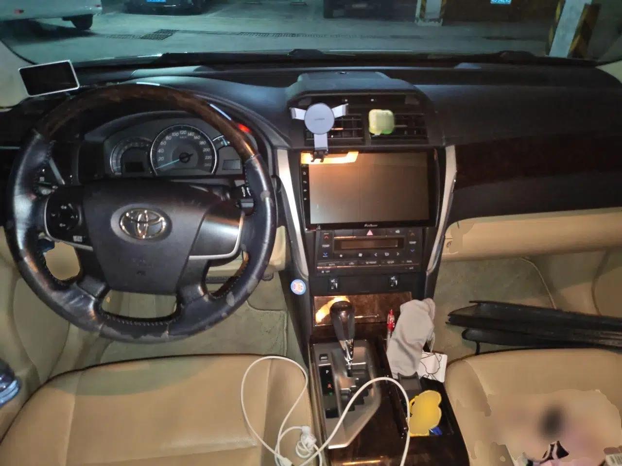 Toyota Camry 2015 2.0G Premier Edition — миниатюра 9