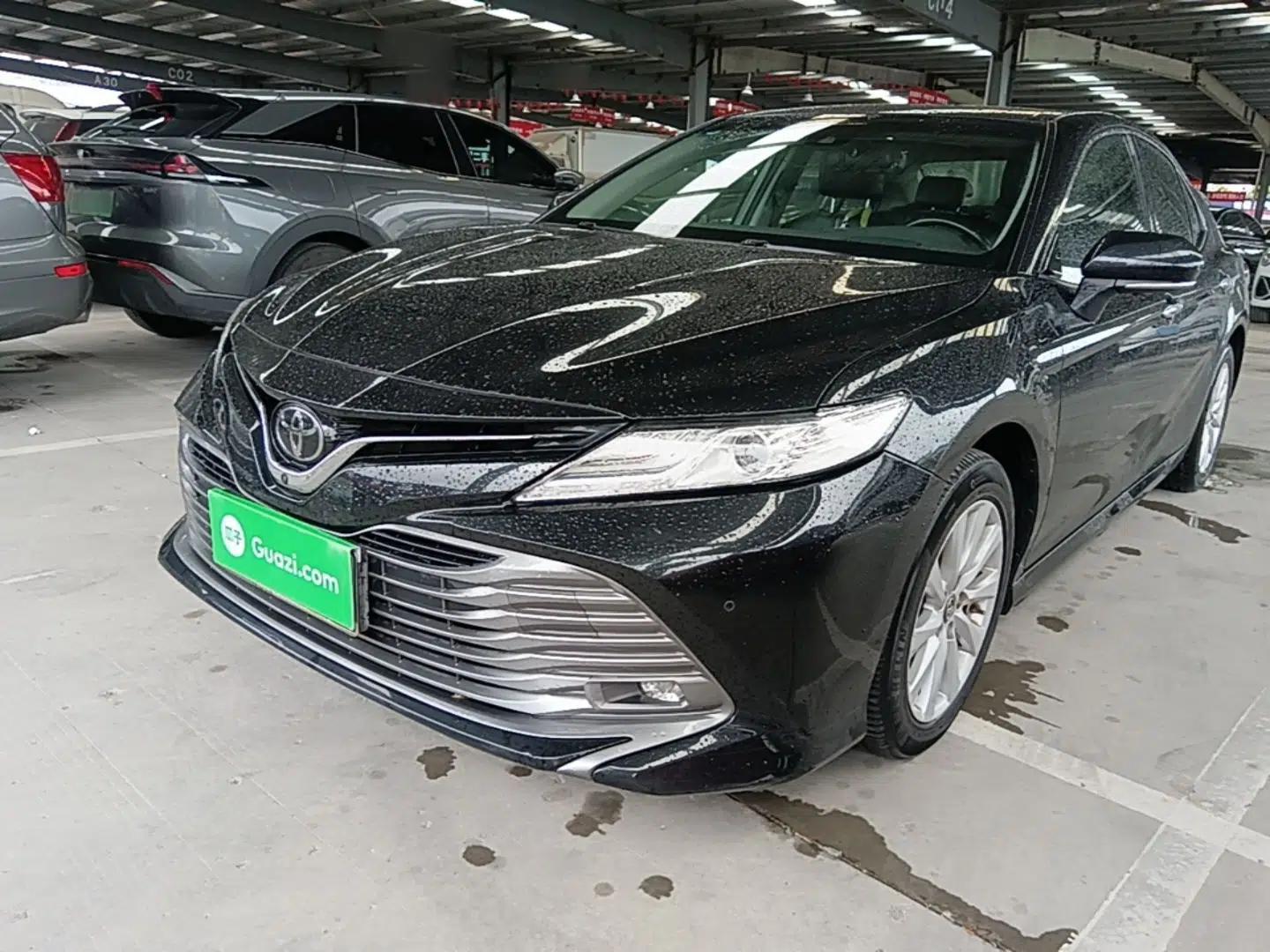 Toyota Camry 2018 2.0G Luxury Edition — миниатюра 1