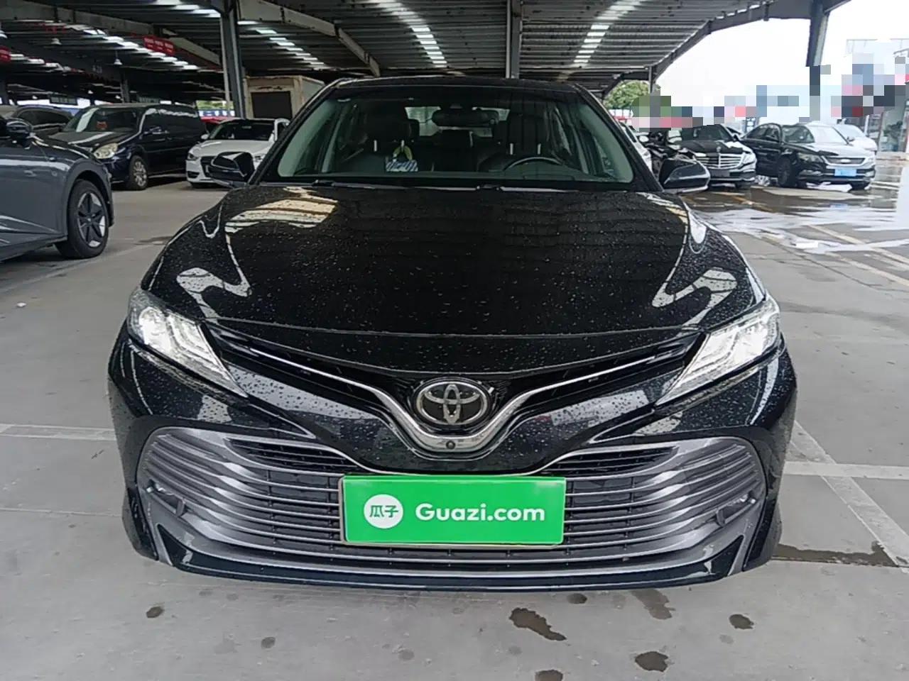 Toyota Camry 2018 2.0G Luxury Edition — миниатюра 2
