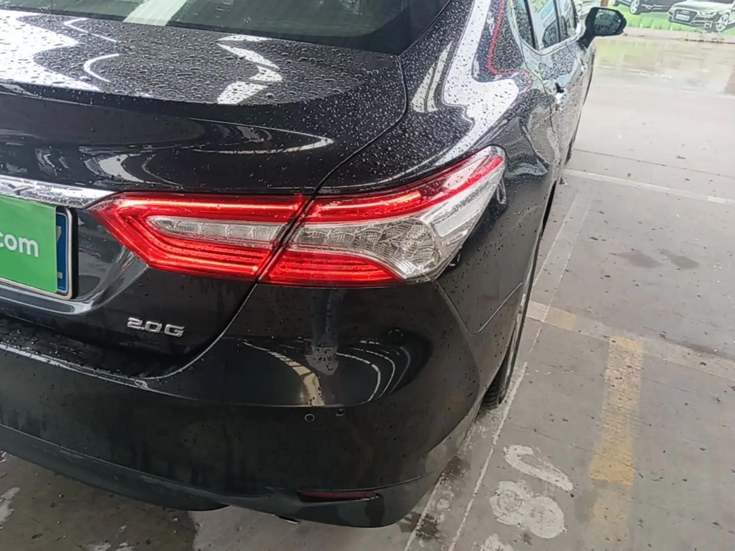 Toyota Camry 2018 2.0G Luxury Edition — миниатюра 9