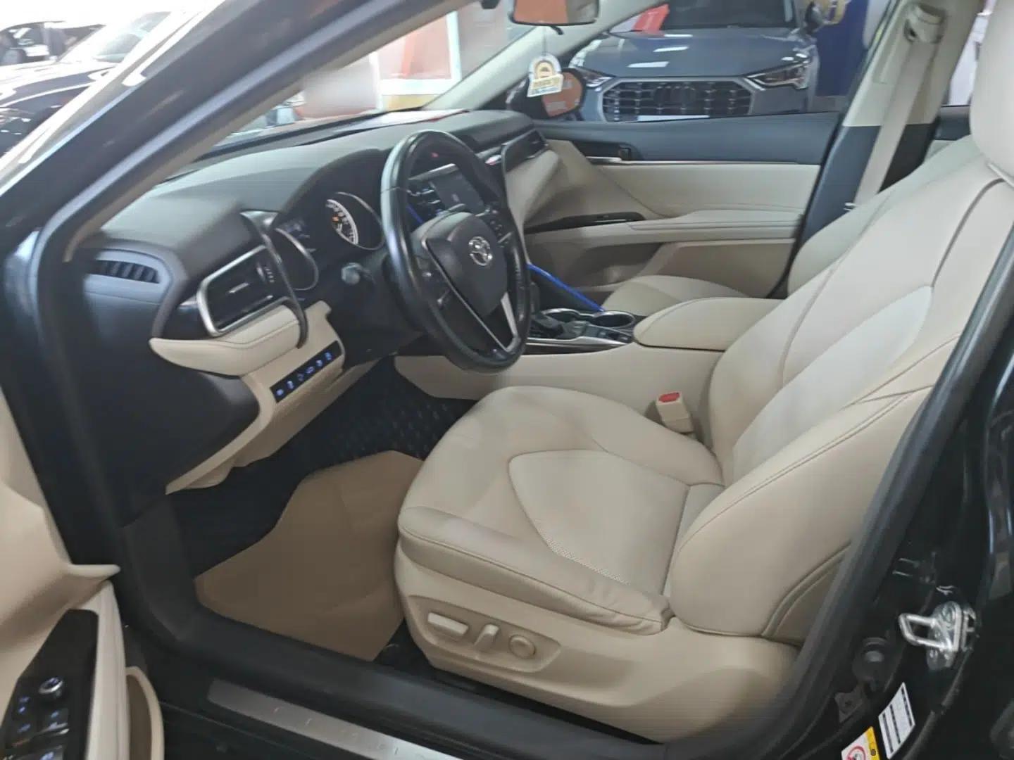 Toyota Camry 2018 2.0G Luxury Edition — миниатюра 17