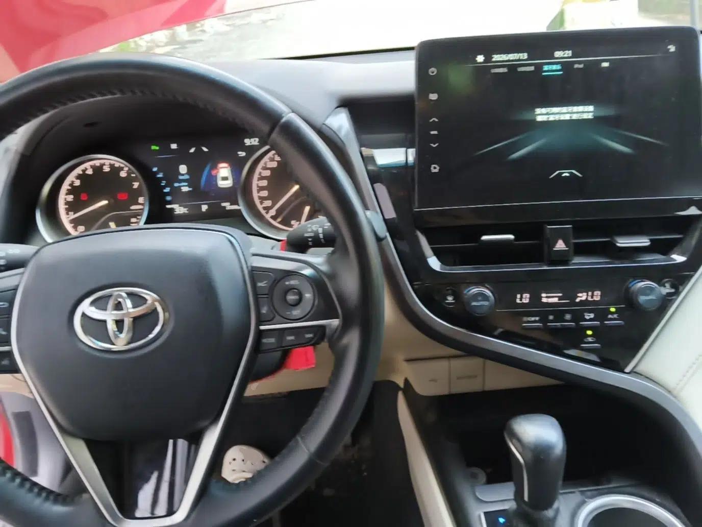 Toyota Camry 2021 2.0G Luxury Edition — миниатюра 12