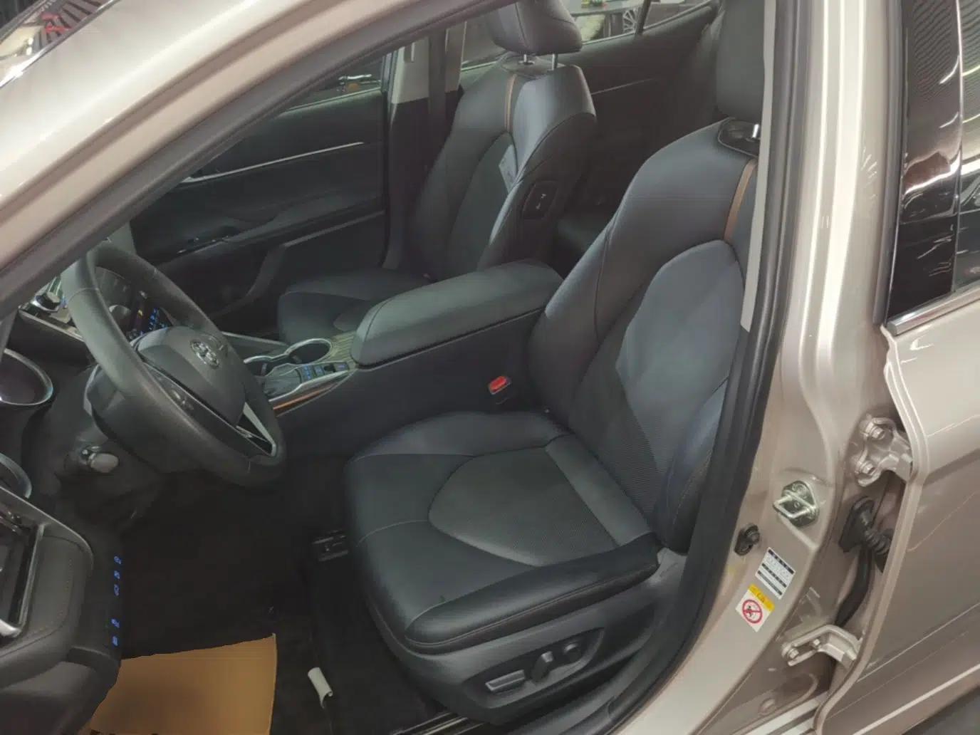 Toyota Camry 2018 2.5G Luxury Edition — миниатюра 17