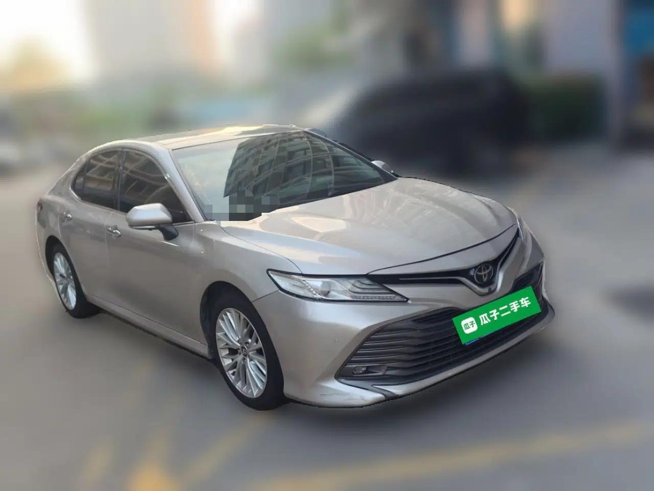 Toyota Camry 2018 2.5G Luxury Edition — миниатюра 3