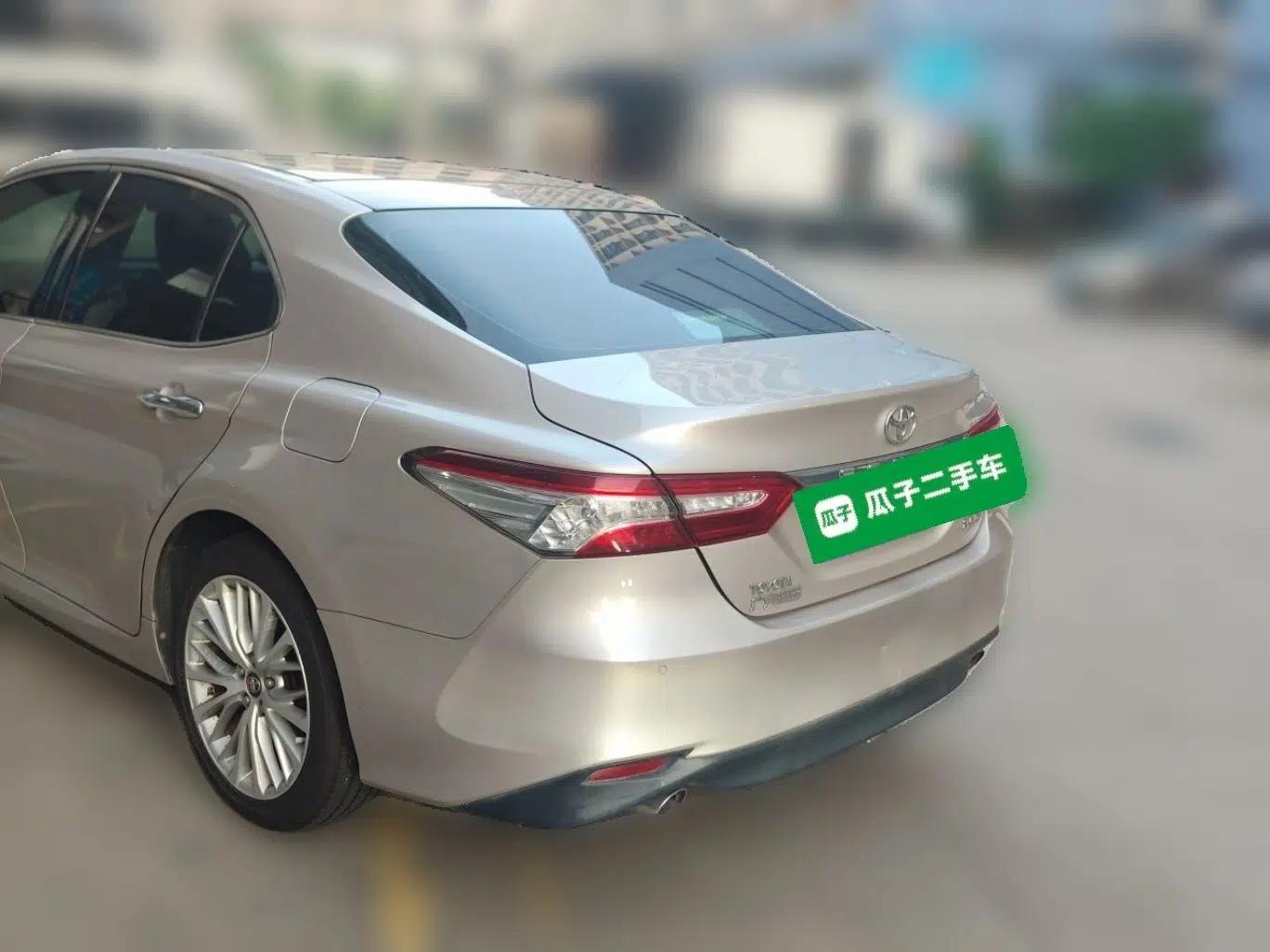 Toyota Camry 2018 2.5G Luxury Edition — миниатюра 4