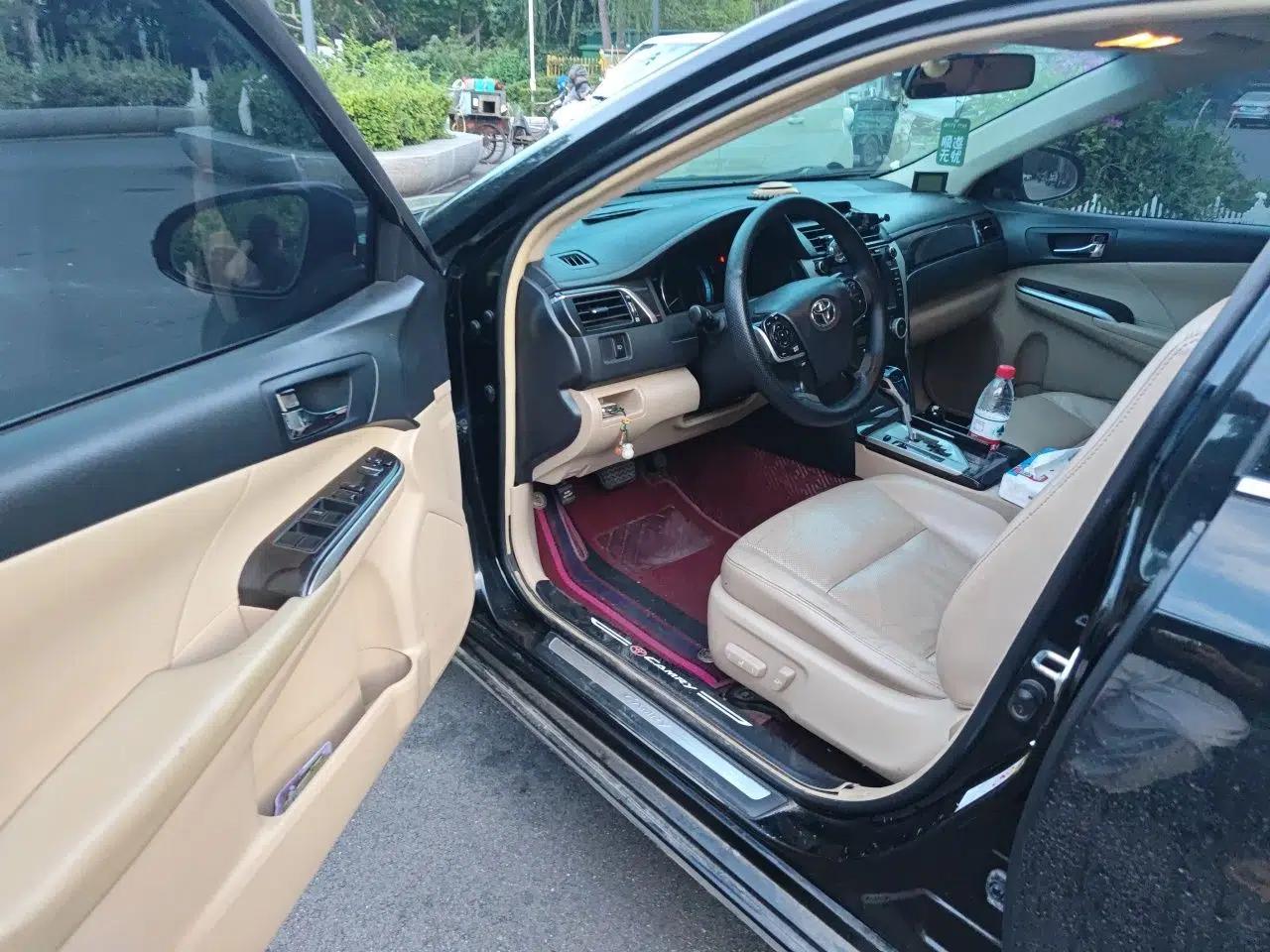 Toyota Camry 2012 Luxurious Edition 2.5HG Zunrui — миниатюра 16