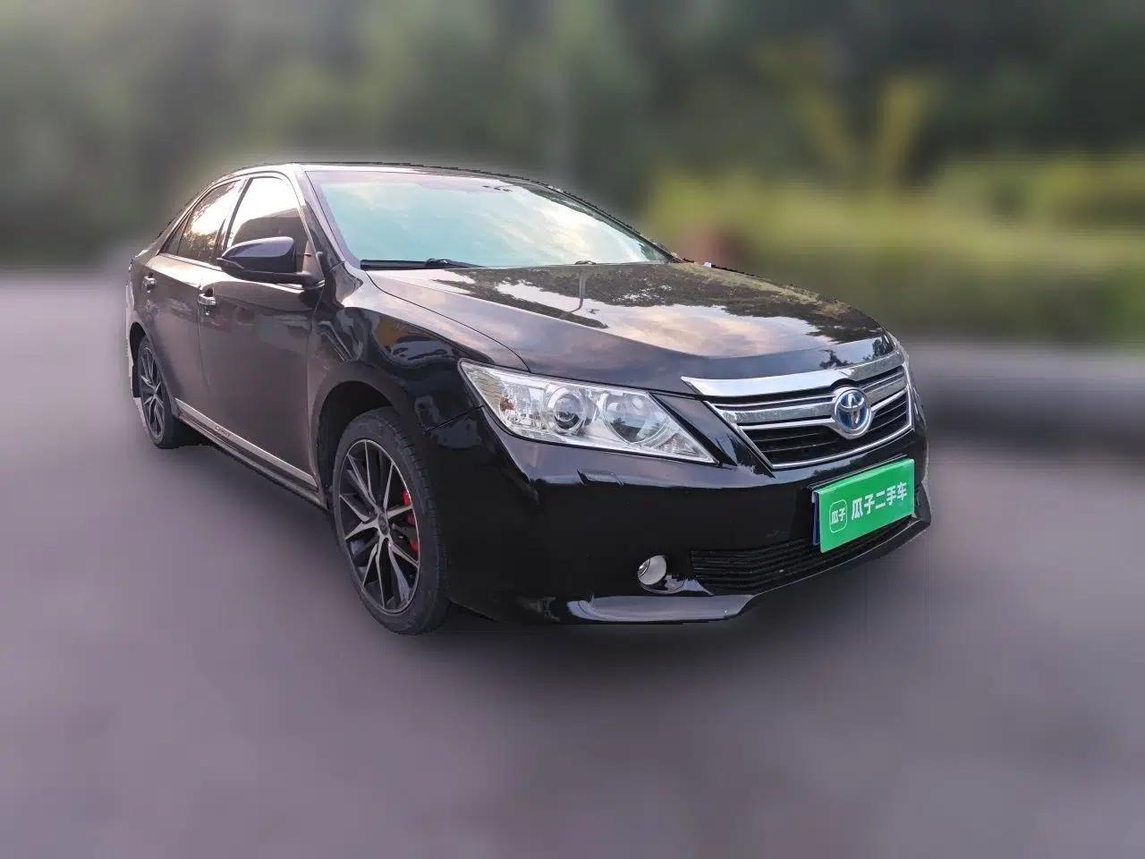 Toyota Camry 2012 Luxurious Edition 2.5HG Zunrui — миниатюра 3