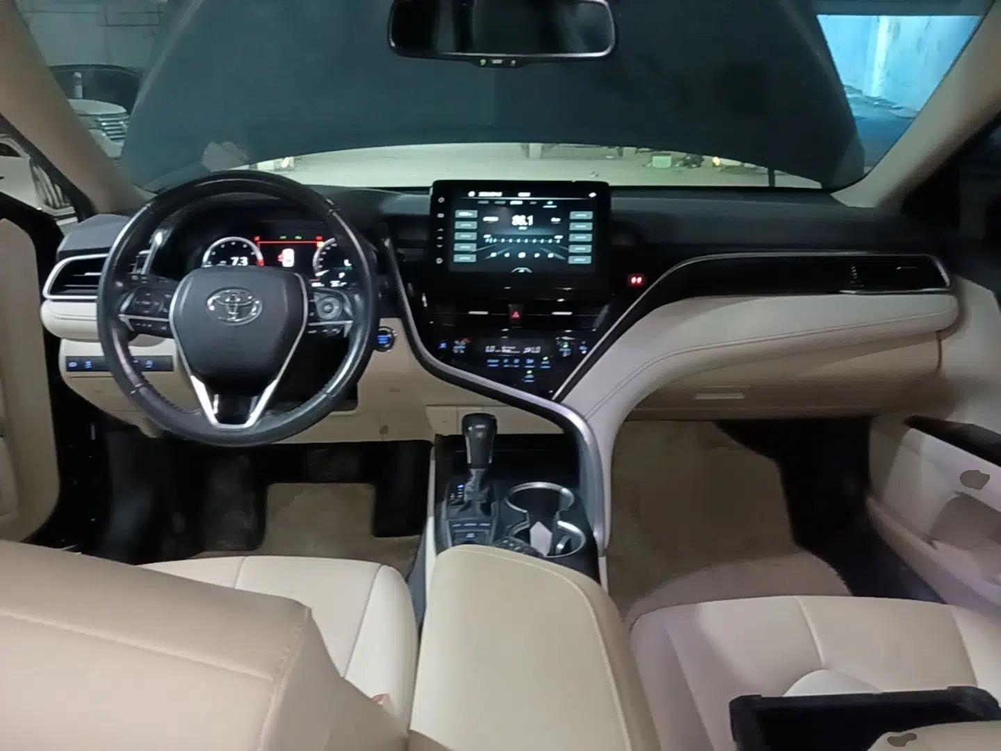 Toyota Camry 2021 2.5Q Flagship Edition — миниатюра 12