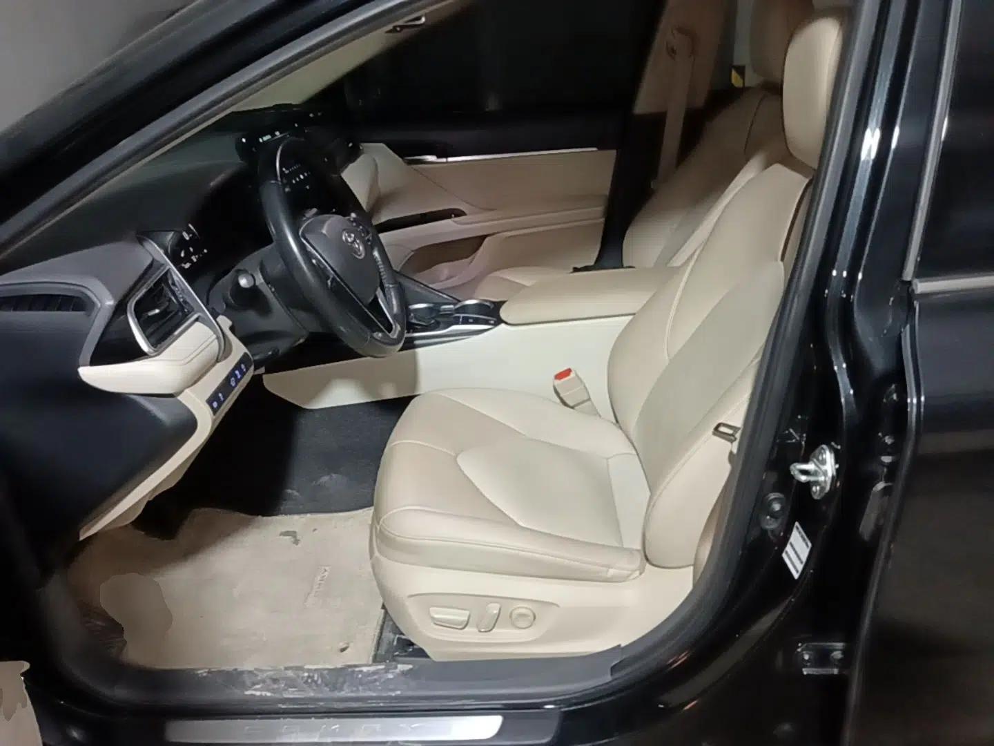 Toyota Camry 2021 2.5Q Flagship Edition — миниатюра 17