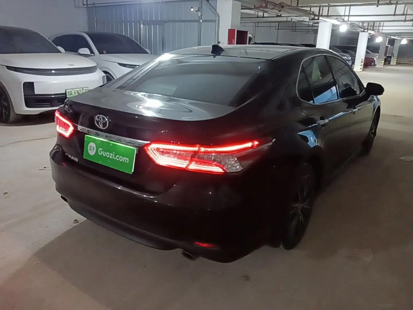 Toyota Camry 2021 2.5Q Flagship Edition — миниатюра 6
