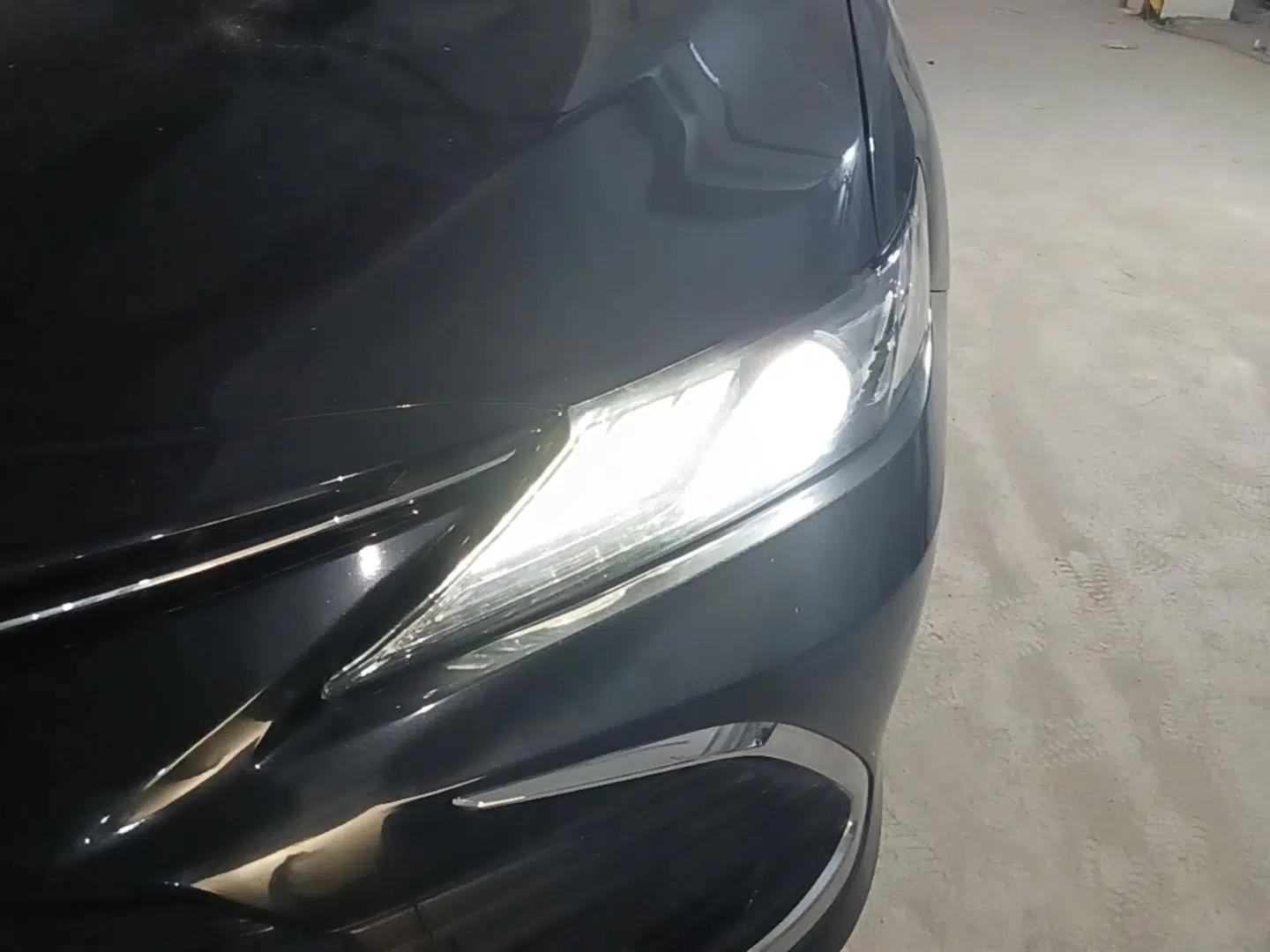 Toyota Camry 2021 2.5Q Flagship Edition — миниатюра 8