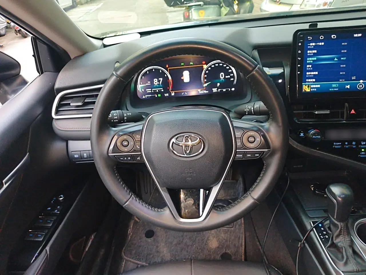 Toyota Camry 2021 2.5G Luxury Edition — миниатюра 10