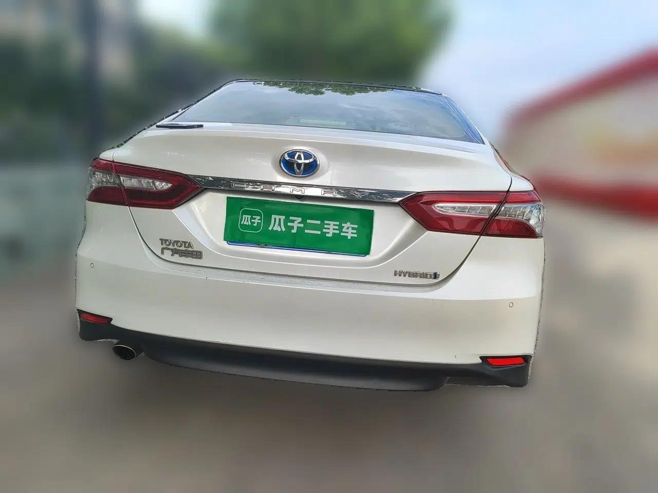 Toyota Camry 2018 Dual-Engine 2.5 HG Luxury Edition — миниатюра 5