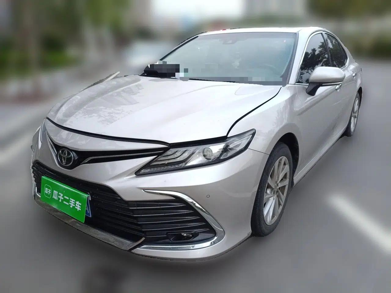 Toyota Camry 2021 2.0G Luxury Edition — миниатюра 1