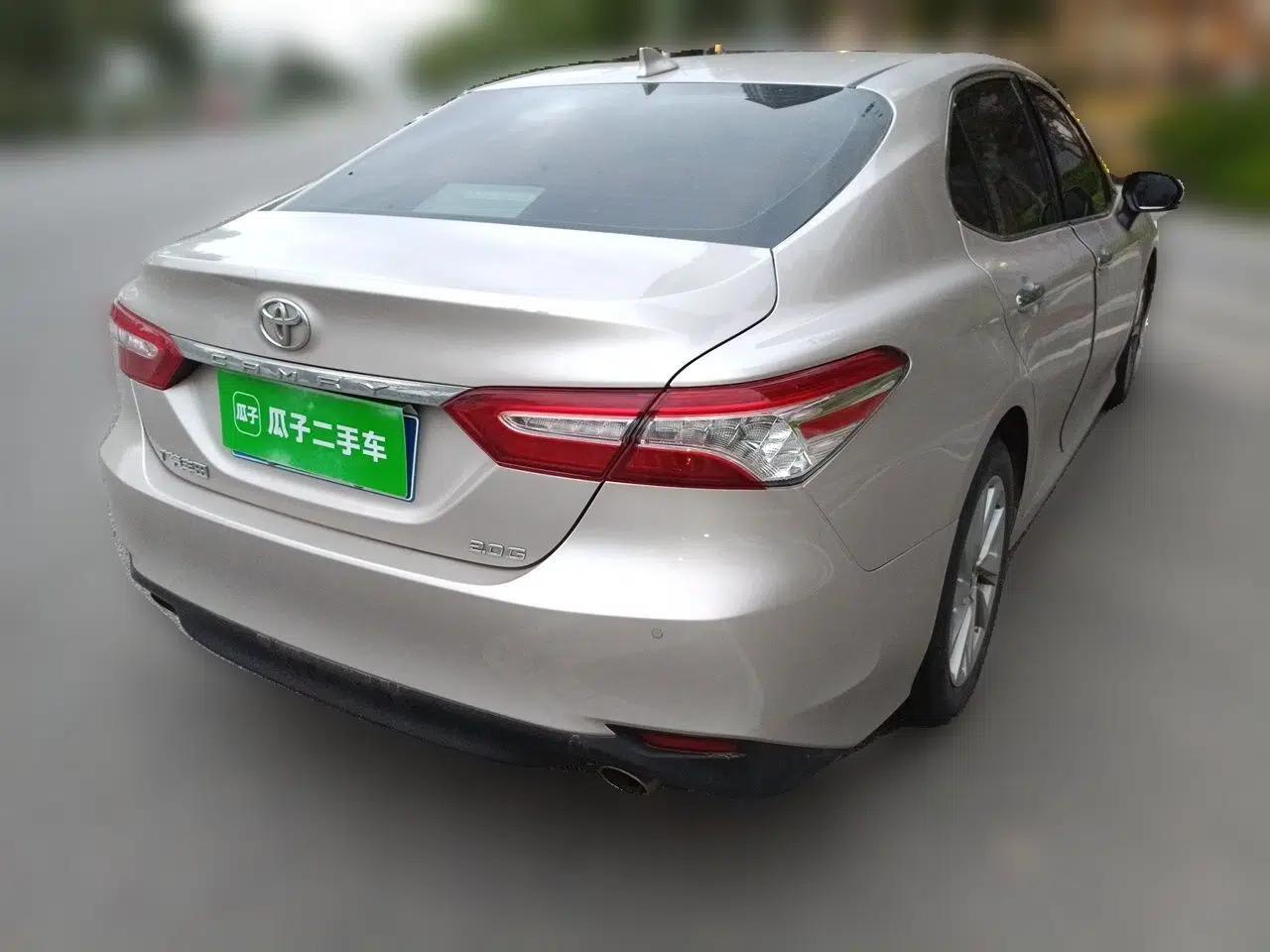 Toyota Camry 2021 2.0G Luxury Edition — миниатюра 6