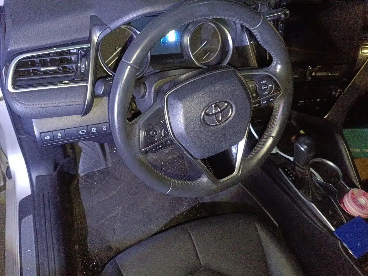 Toyota Camry 2021 2.0G Luxury Edition — миниатюра 10
