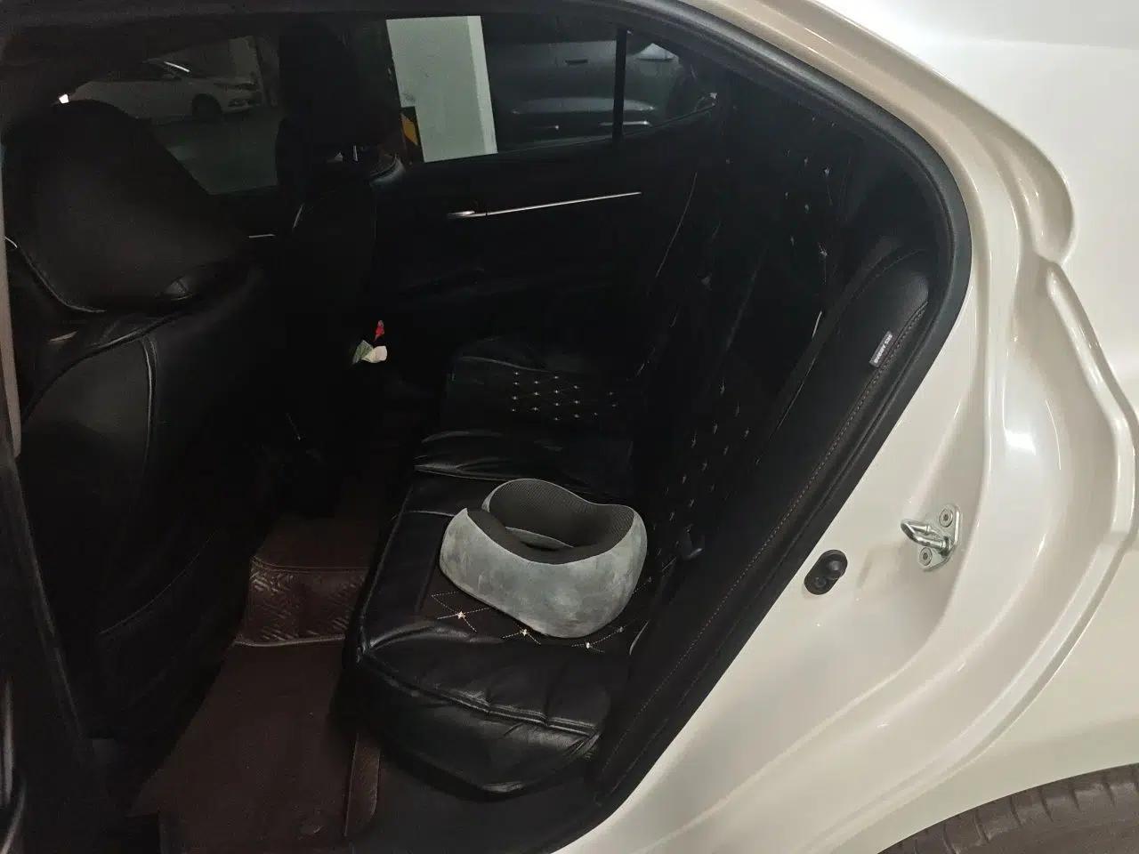 Toyota Camry 2021 2.5G Luxury Edition — миниатюра 17