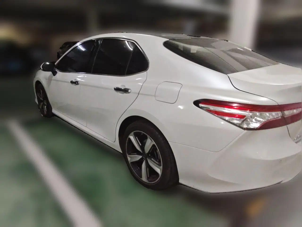 Toyota Camry 2021 2.5G Luxury Edition — миниатюра 4