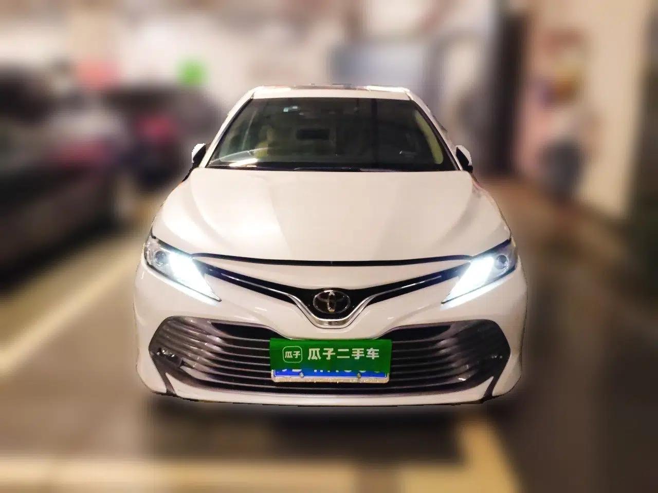 Toyota Camry 2021 2.0G Luxury Edition — миниатюра 2
