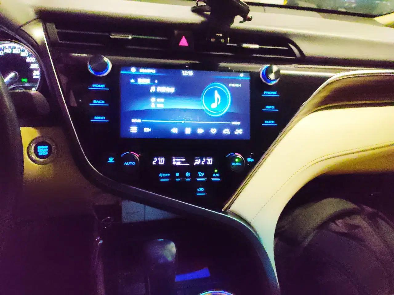 Toyota Camry 2021 2.0G Luxury Edition — миниатюра 13