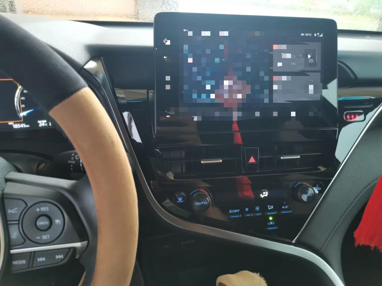 Toyota Camry 2023 2.5G Luxury Edition — миниатюра 13