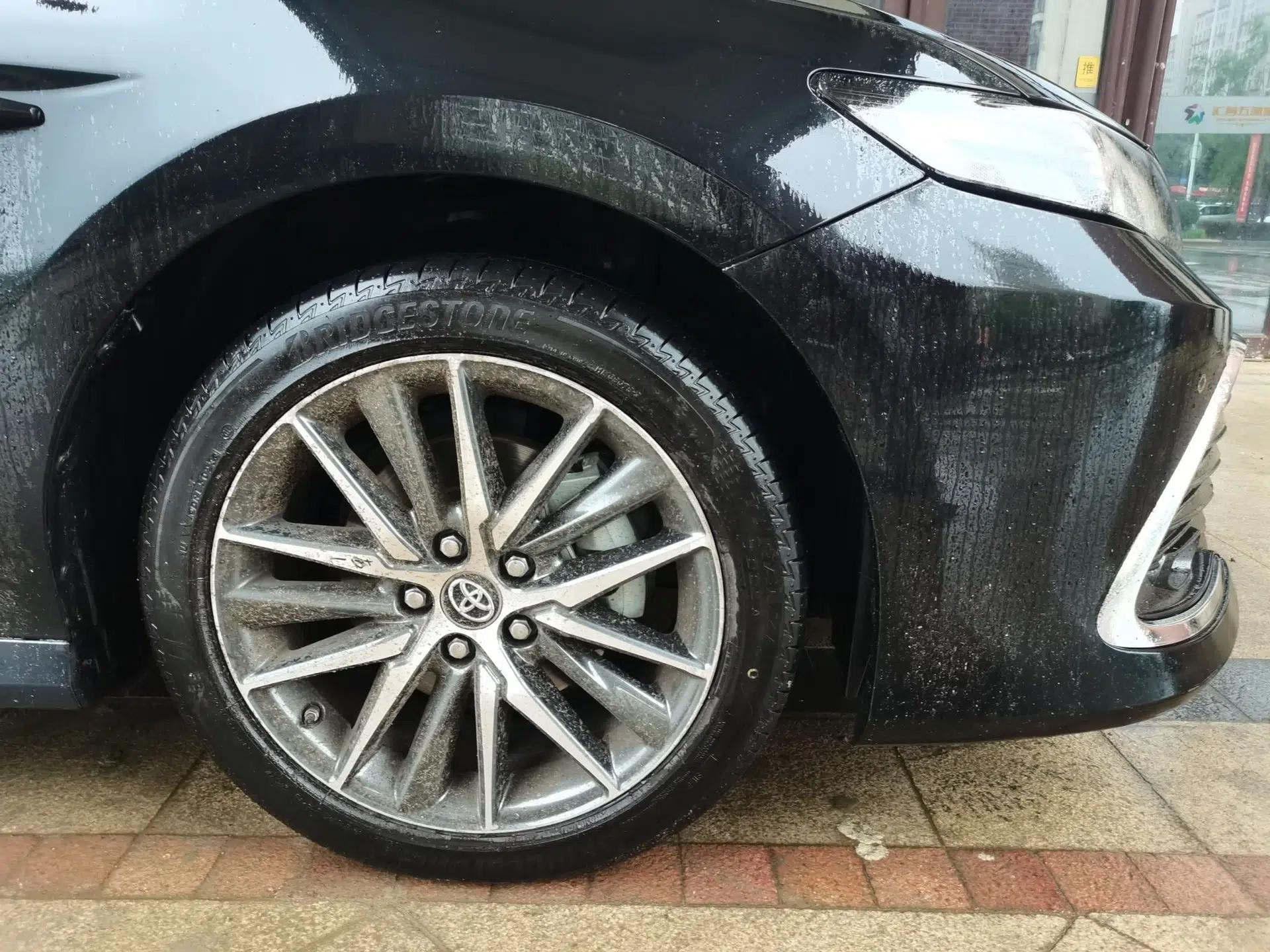 Toyota Camry 2023 2.5G Luxury Edition — миниатюра 8