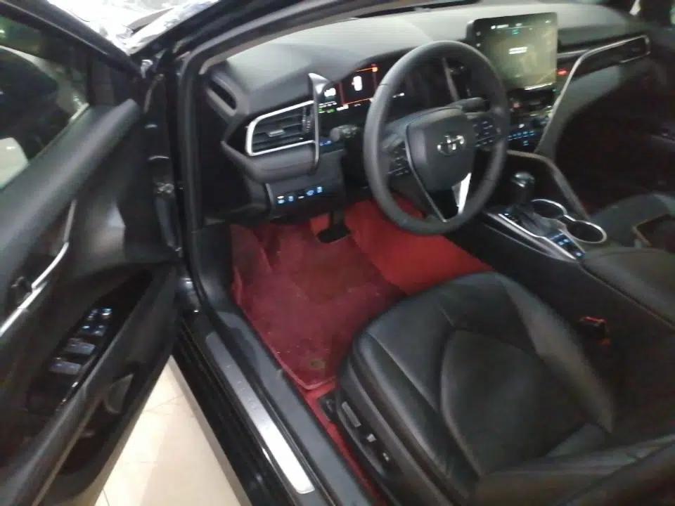Toyota Camry 2021 Dual-Motor 2.5HG Luxury Edition — миниатюра 18