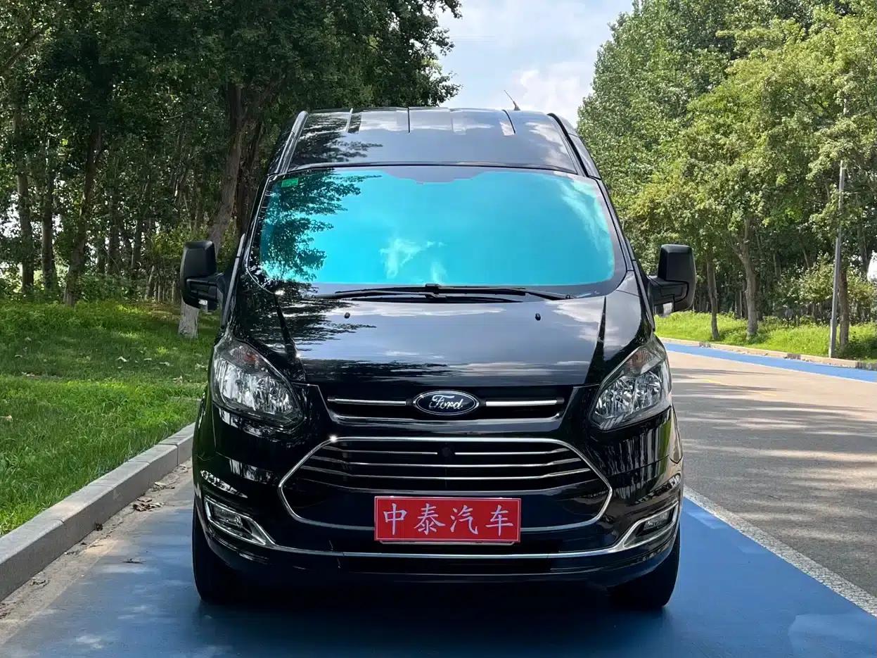 Ford Transit 2021 2.0T Gasoline Automatic Premium Commercial/Vehicle Type, Mid-Wheelbase, Mid-Roof, 7-Seater, China VI Emission Standard — миниатюра 2
