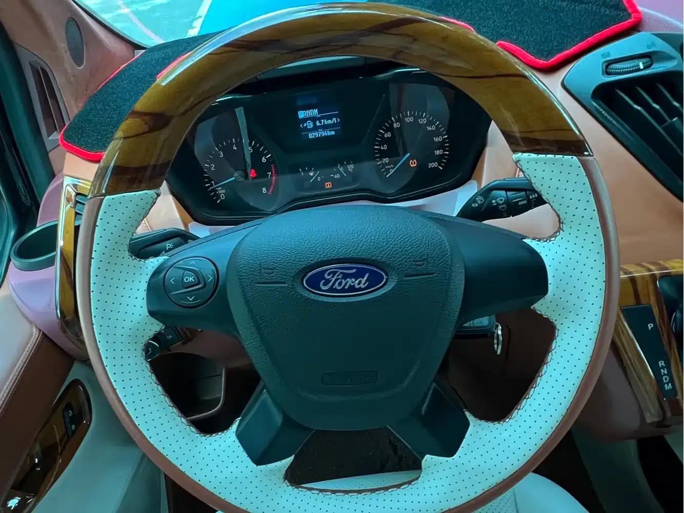 Ford Transit 2021 2.0T Gasoline Automatic Premium Commercial/Vehicle Type, Mid-Wheelbase, Mid-Roof, 7-Seater, China VI Emission Standard — миниатюра 12