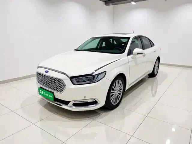 2015 Taurus EcoBoost 245 Fashion Edition