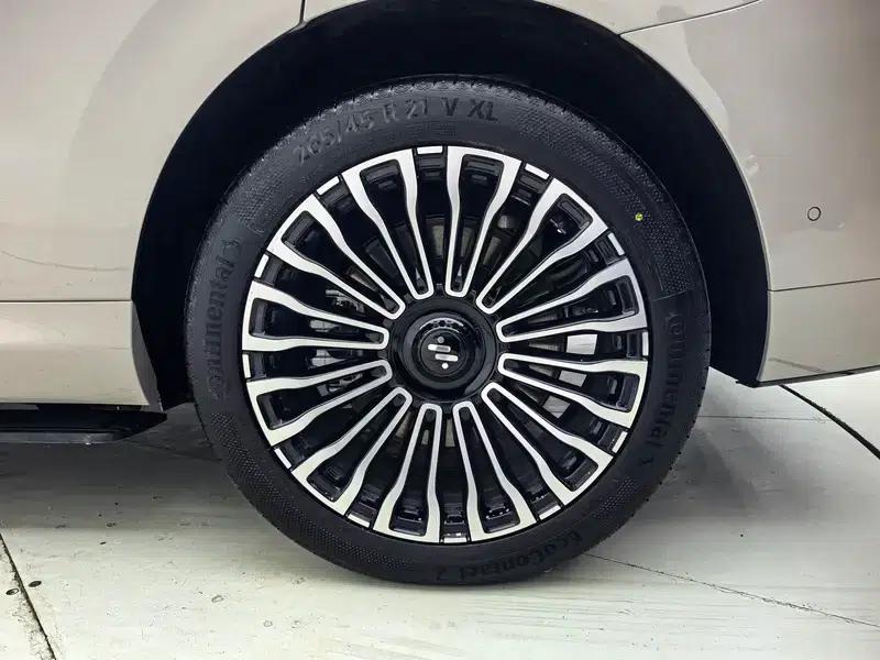 Smart LS8 2026 66 Ultra Technology Flagship Large Five-Seater — миниатюра 9