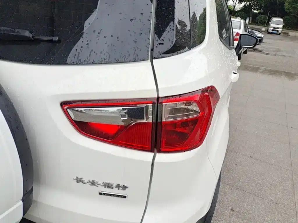 EcoSport 2018 EcoBoost 125 Automatic Premium Edition — миниатюра 24