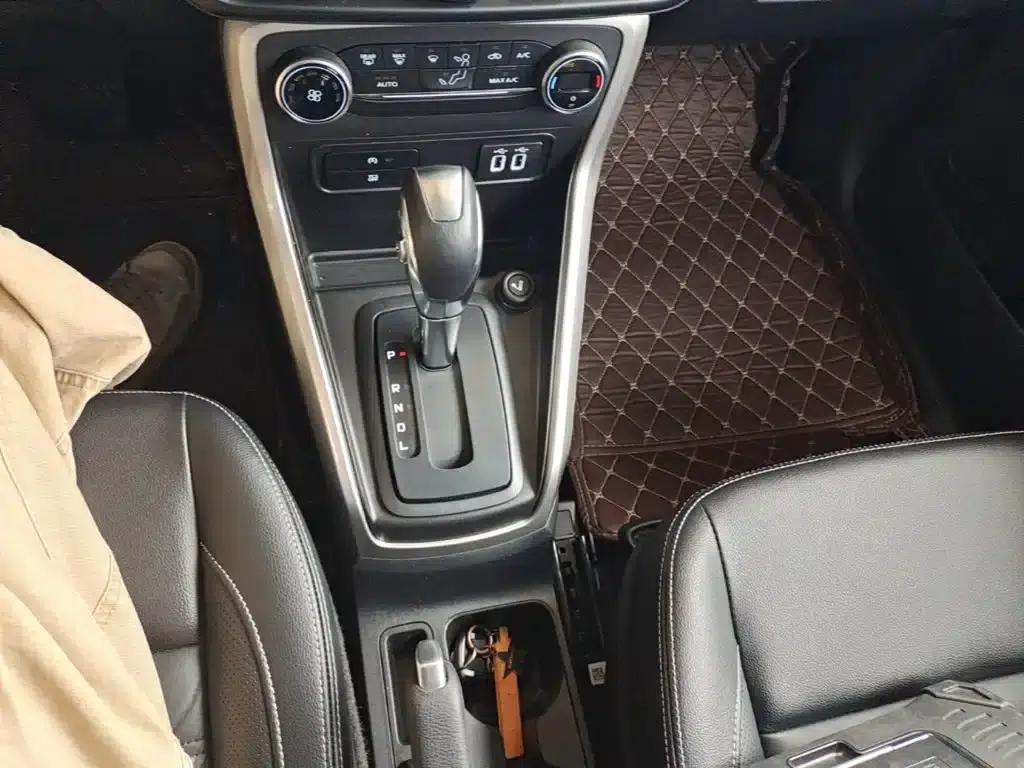 EcoSport 2018 EcoBoost 125 Automatic Premium Edition — миниатюра 10