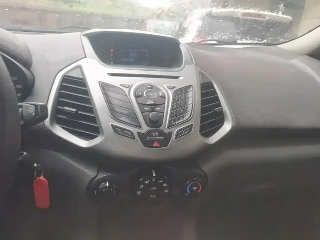 EcoSport 2013 1.5L Manual Comfort Model — миниатюра 13