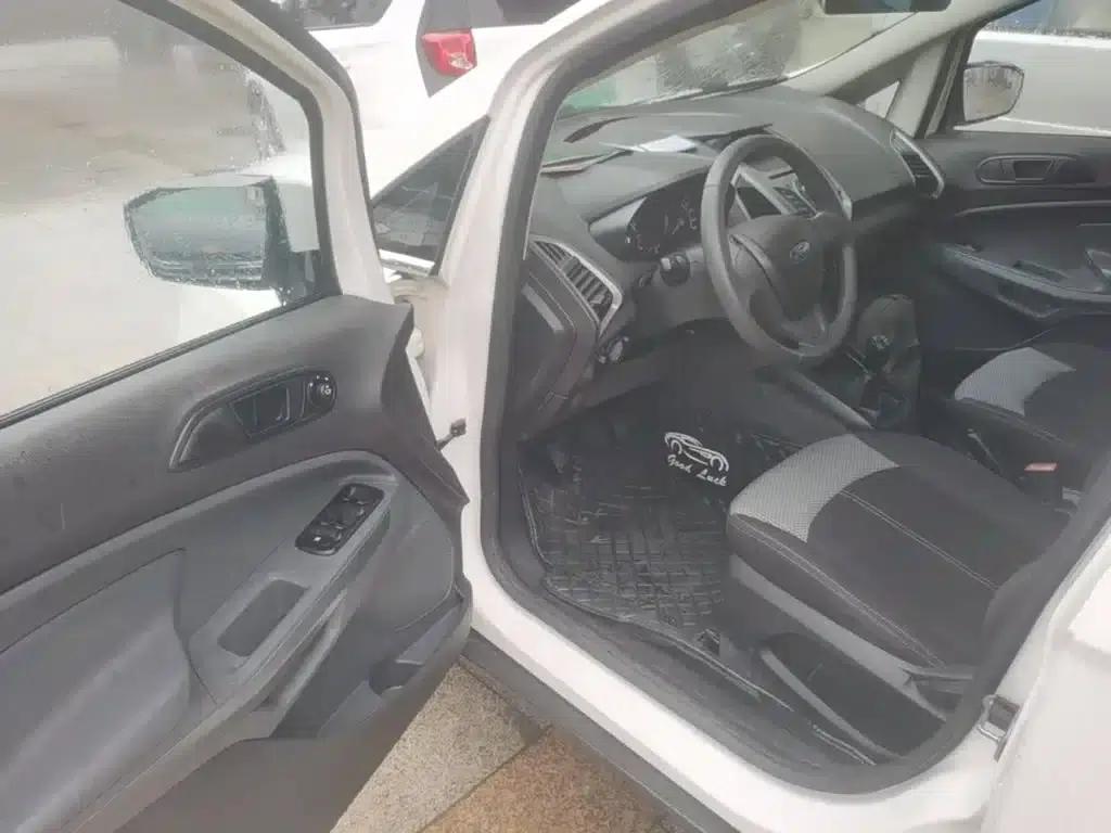 EcoSport 2013 1.5L Manual Comfort Model — миниатюра 16