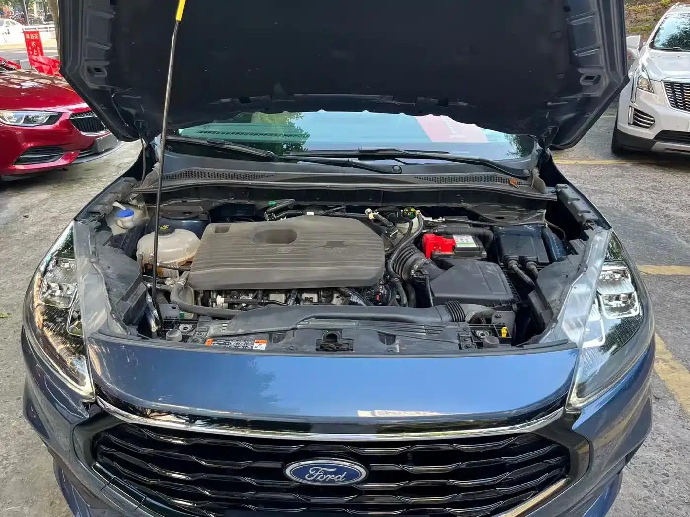 Escape 2024 EcoBoost 245 2WD Premium Edition — миниатюра 15