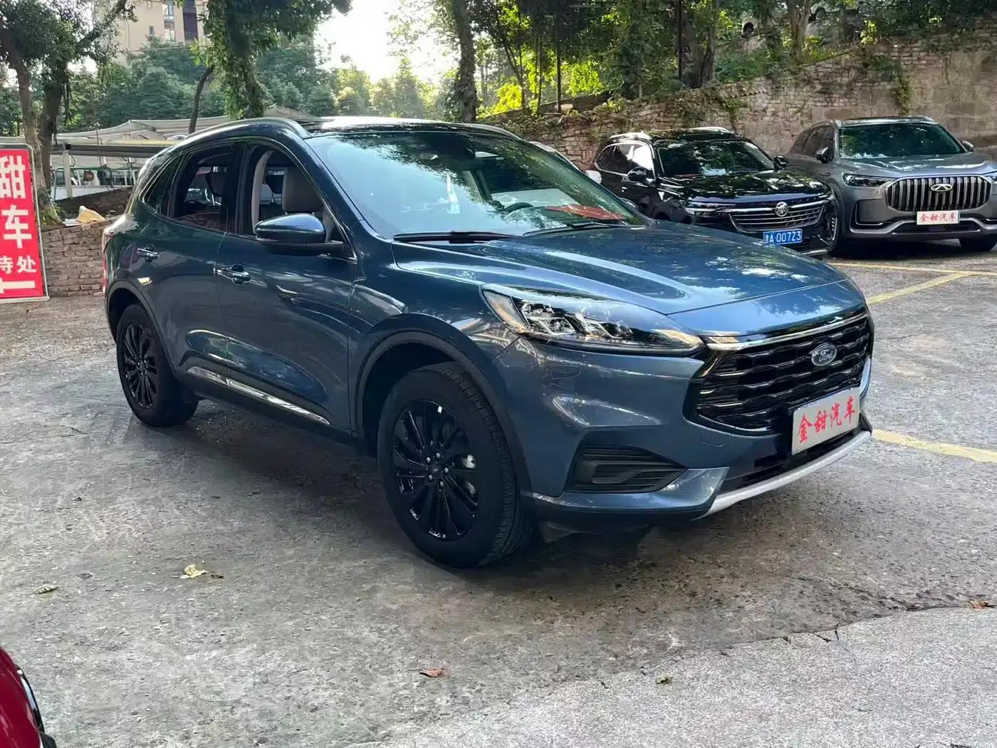 Escape 2024 EcoBoost 245 2WD Premium Edition — миниатюра 7