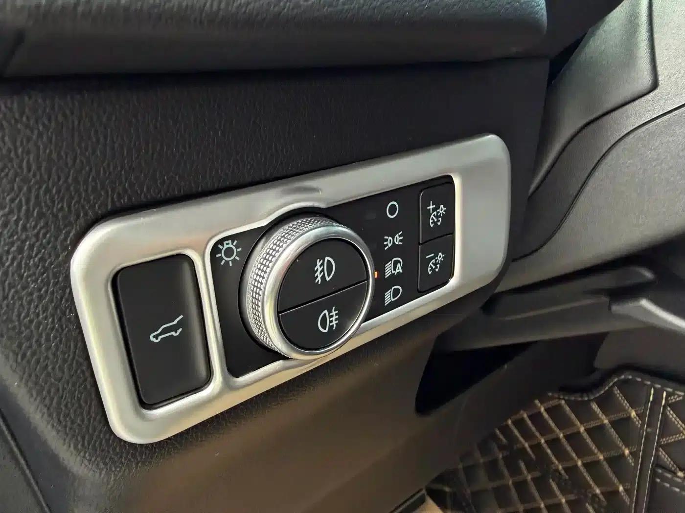 Escape 2020 EcoBoost 245 AWD ST-LINE — миниатюра 15