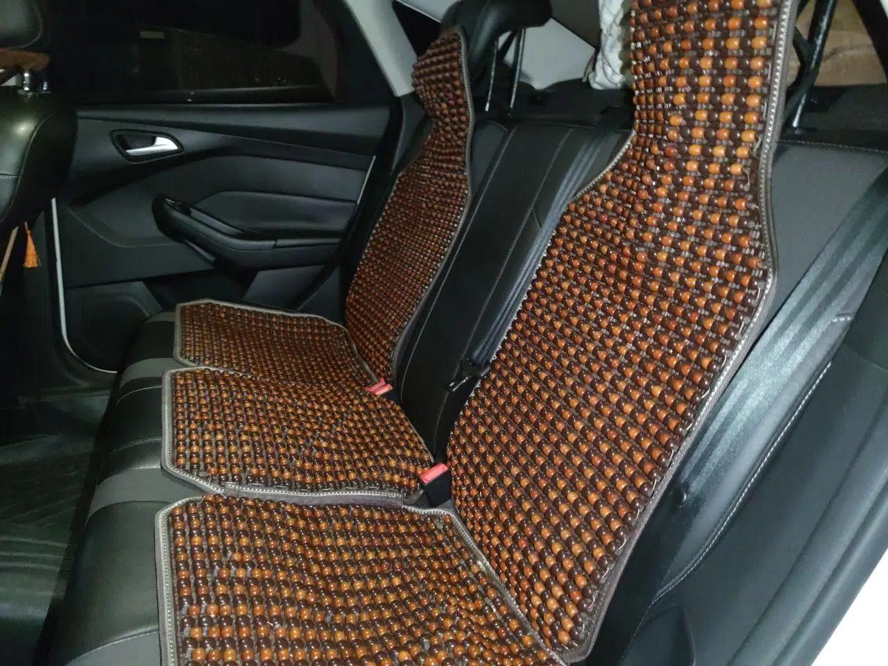Ford Focus 2012 Sedan 1.6L Automatic Fashion Edition — миниатюра 17
