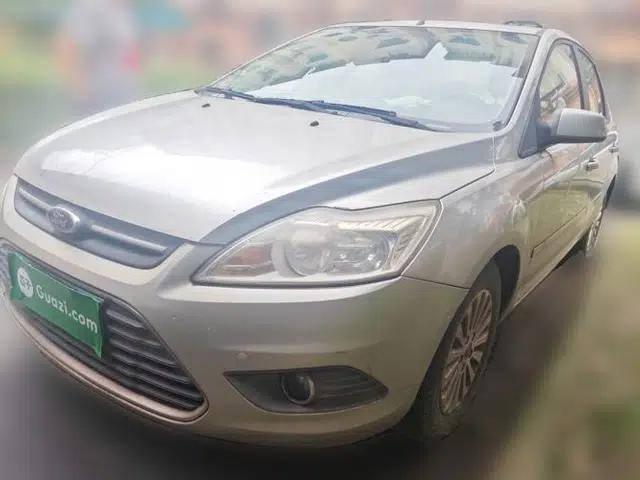Ford Focus 2013 Sedan Classic 1.8L Manual Fashion Edition