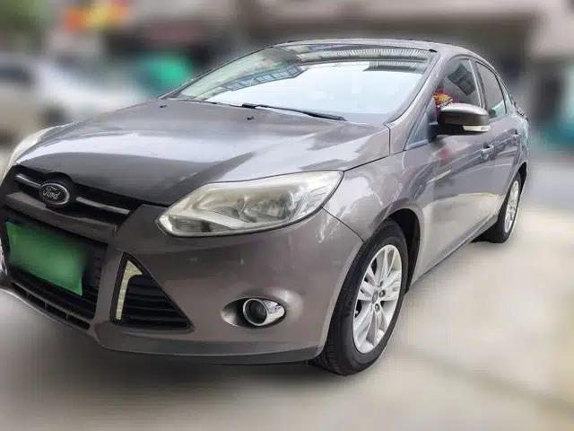 Ford Focus 2012 Sedan 1.6L Automatic Comfort Model