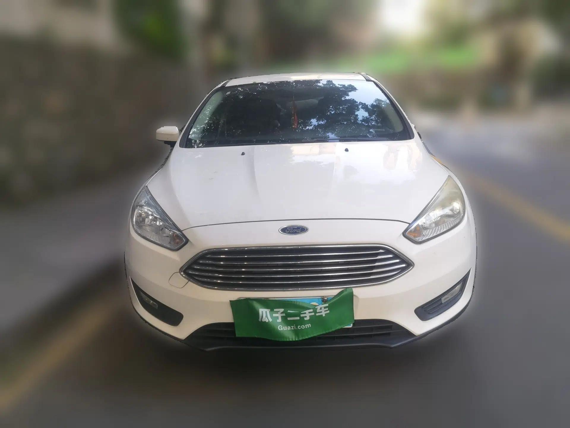 Ford Focus 2017 Sedan 1.6L Automatic Comfort Plus SmartDrive Edition — миниатюра 2