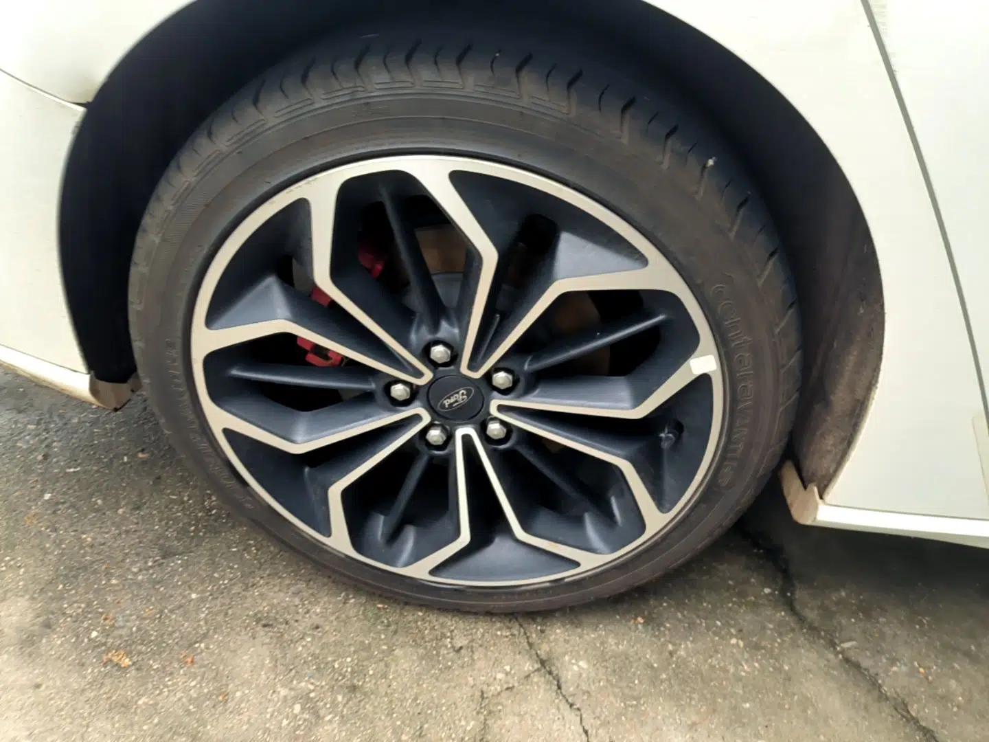 Ford Focus 2021 Sedan EcoBoost 180 Automatic ST Line — миниатюра 11