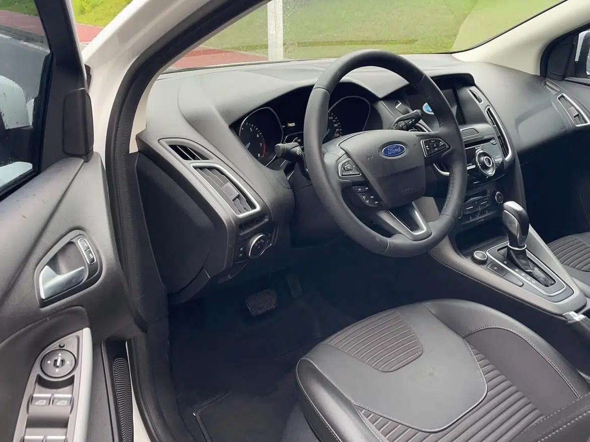 Ford Focus 2018 Hatchback Classic EcoBoost 180 Automatic Sport Edition — миниатюра 25