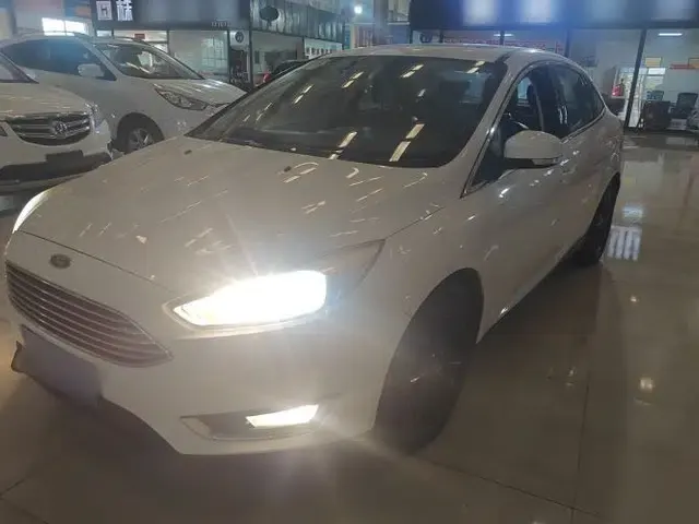Ford Focus 2017 Sedan 1.6L Automatic Fashion Edition Smart Drive Version