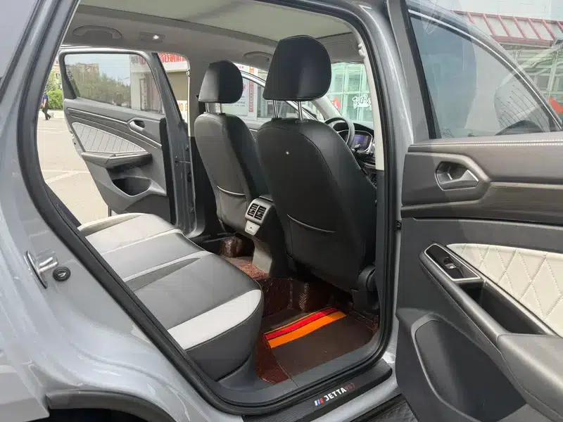 Jetta VS7 2022 280TSI Automatic High Gloss Glory Edition — миниатюра 17