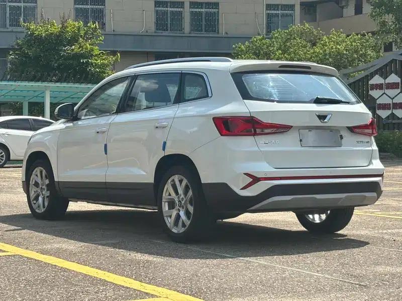 Jetta VS7 2023 280TSI Automatic Entry-Level Edition — миниатюра 4