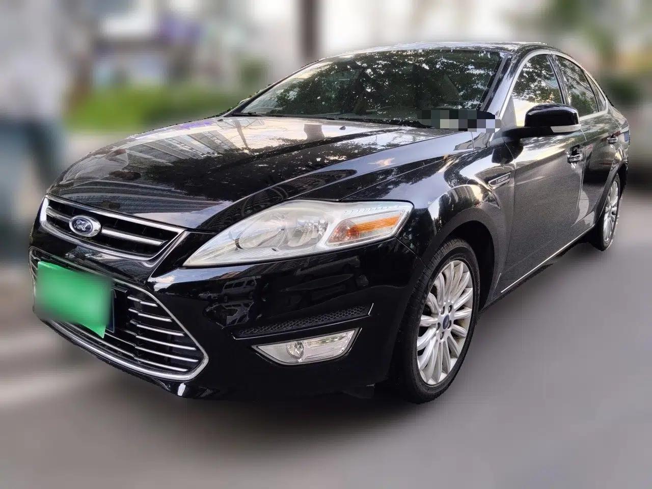 Ford Mondeo 2011 2.0L GTDi 200 Fashion Edition — миниатюра 1